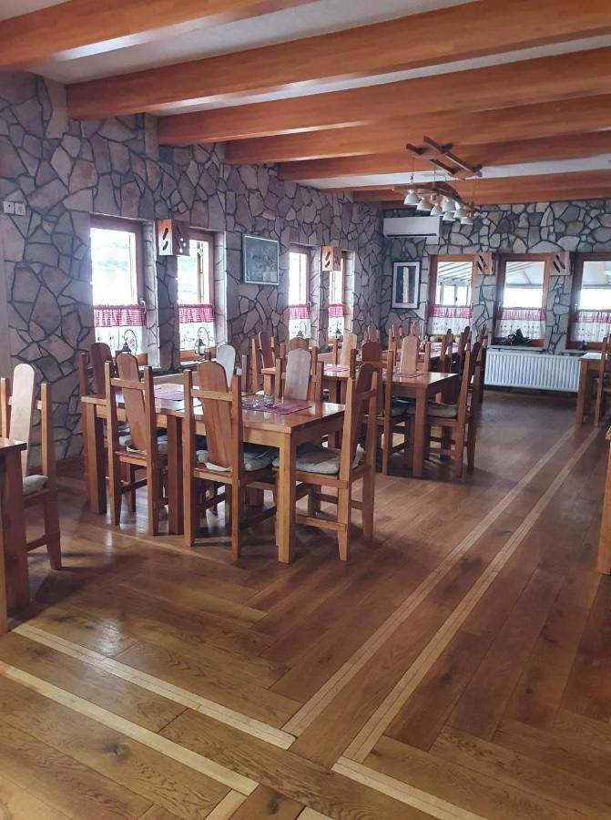 B&B Zlatna Nit Босанска Крупа Екстериор снимка