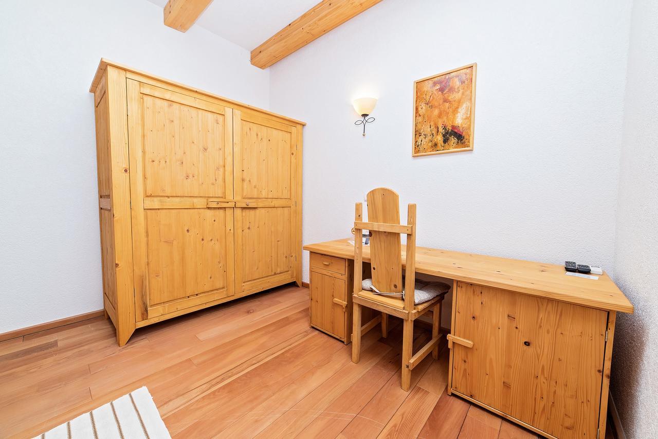 B&B Zlatna Nit Босанска Крупа Екстериор снимка