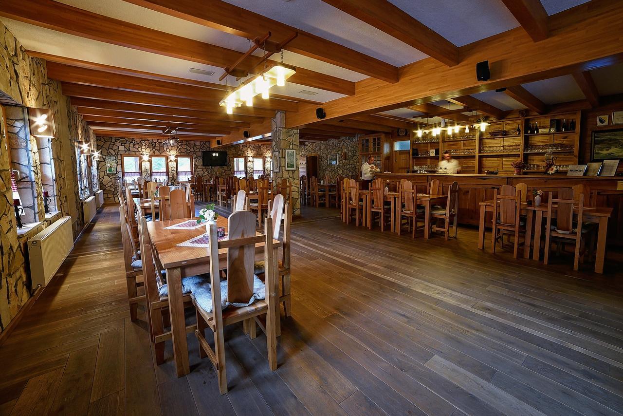 B&B Zlatna Nit Босанска Крупа Екстериор снимка